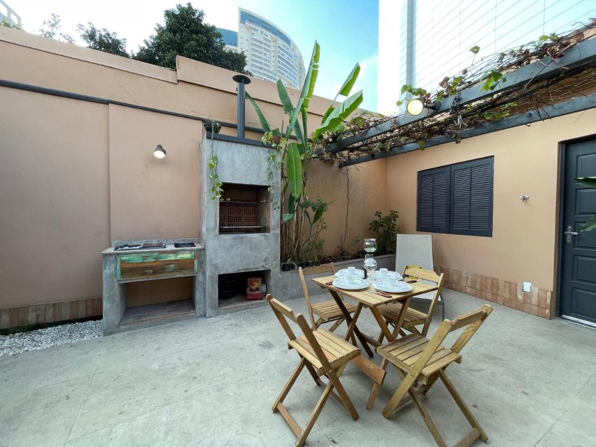 Casa De Tijolos Com Churrasqueira Vila Fechada サンパウロ エクステリア 写真